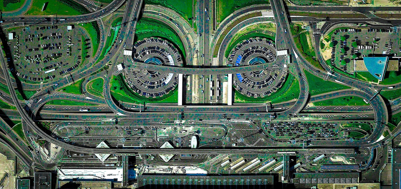 Illustration for article titled These Stunning Geometric Patterns Were Created From Google Earth Images